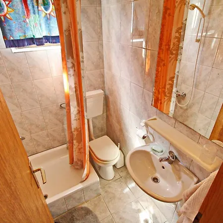 Leme - One Bedroom With Garden View Apt4 Drače