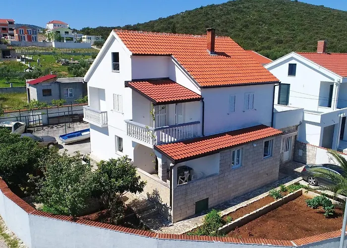 1 Bedroom With Garden Apartament Drače
